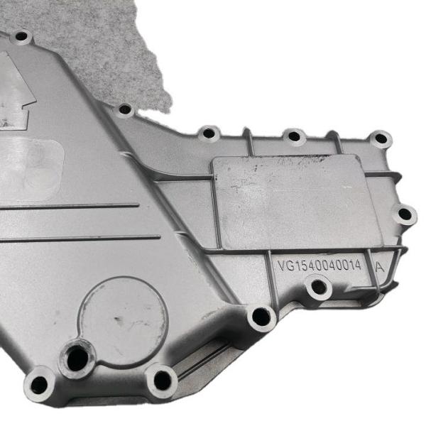 Oil Cooler Cover for Sinotruk Howo Weichai Diesel Engine Parts Wide Cylinder