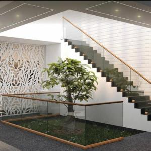 China Indoor Balcony Glass Railing Minimalism Style Customization factory
