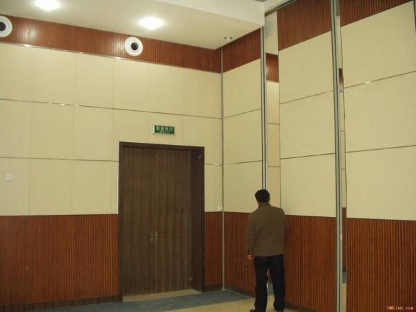 Folding Movable Sliding Partition Walls / Hanging Room Dividers Auditorium
