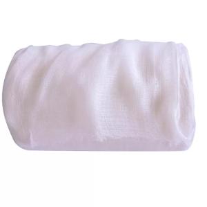China Custom Zigzag Rolled Medical 90cm*90m Medical Surgical Gauze Roll factory