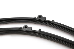 China Engineering Vehicle Windscreen Wiper Blades With Special Formula Natural Rubber factory