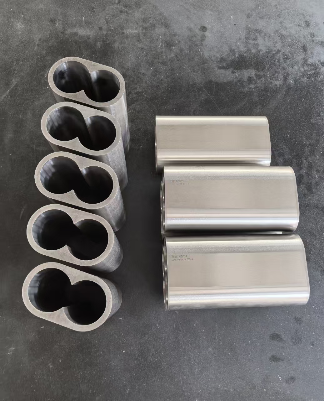 Corrosion Resistant Screw Bushings For Rubber Particle Modification Production Suitable Spare Parts