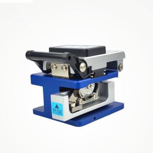 China Automatic Optical Fiber Tool High Precision FC-6S Fiber Cleaver for Smooth Cutting factory
