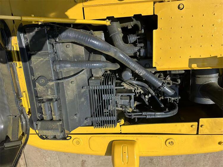12ton Used Komatsu 120-8 Excavator with Original Hydraulic Pump and 1870 Working Hours