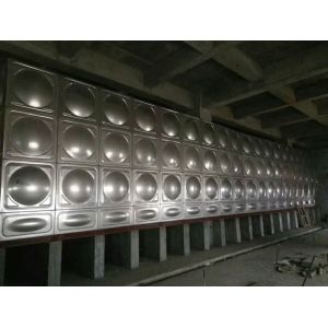 China 8000L 304 Stainless Steel Large Rectangular Ss Steel Water Tanks For Drinking Water on sale