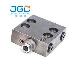 PC130-7 Excavator Hydraulic Parts PC160-7 Reducing Relief Valve Block 702-21
