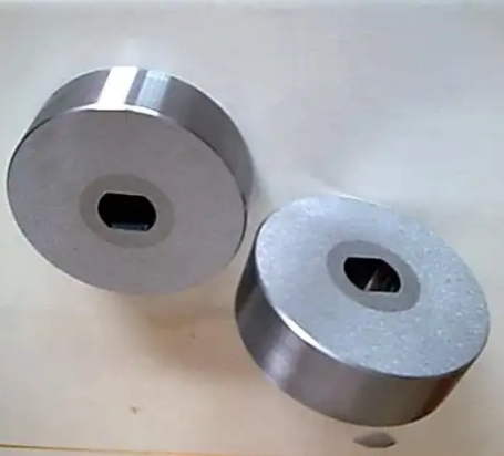 Custom Injection Mold Guide Pins Bushings Anti Rust S136 Steel