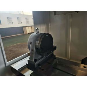 4 Axis RS232 5.5kw CNC Machining Center With Hydraulic Tailstock