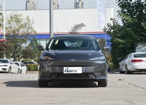 China Comfortable 2WD DCT 4 Doors Chang An EV Changan Qiyuan A05 Sedan Hybrid 81Kw 143Nm 110Ps Electric Vehicle Car factory