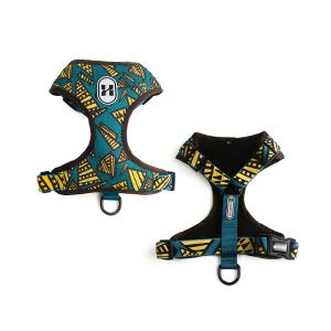 China Large Dog Walking Harness Vest For Car And Walking 32cm To 40cm Neck factory