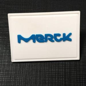 China 3D Personalized Logo Sewing Printed Applique Patches Tags Embossed Silicone Badges factory