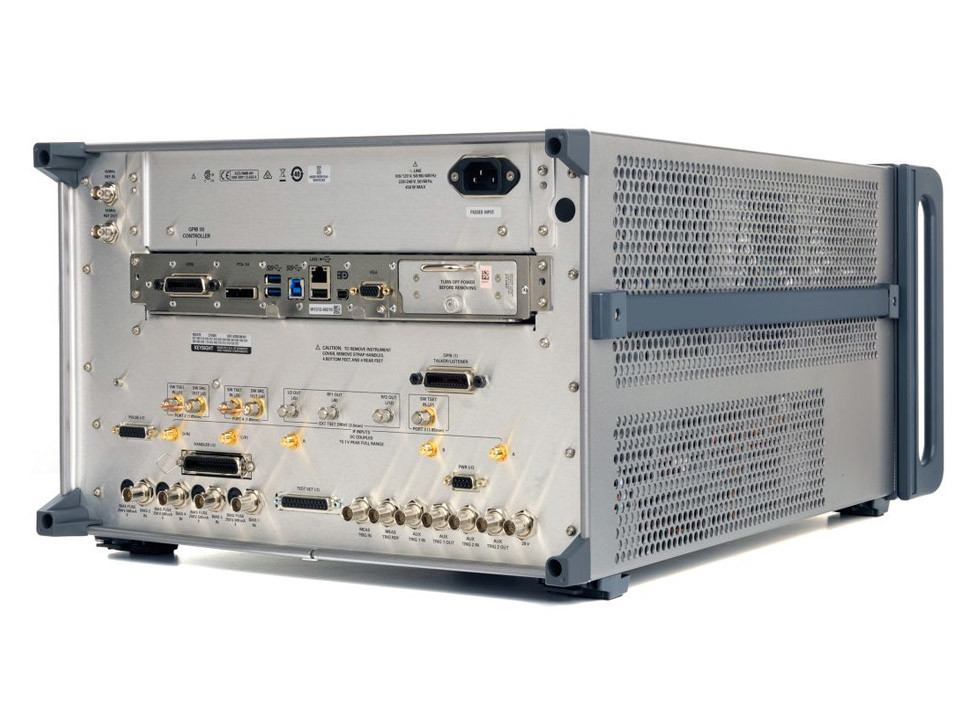 Agilent N5224B PNA Microwave Network Analyzer 900 Hz 10 MHz To 43.5 GHz