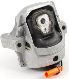 China 8R0199381AK Engine Parts Engine Mount factory