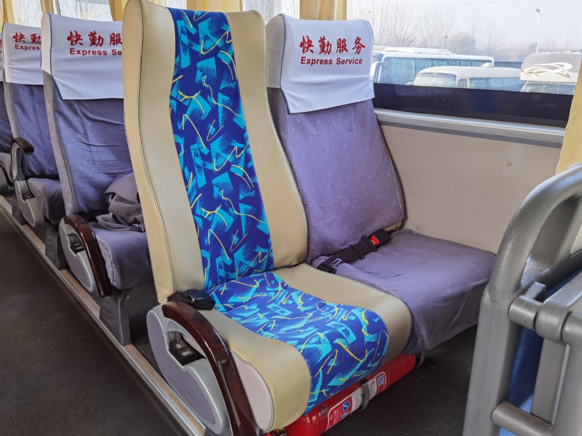 102km/h Used Sinotruck HOWO 6117 City Bus with 280Hp Diesel Engine and 46 Seats