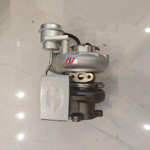 1J595-17015 Diesel Engine Turbine Fuel Efficiency For Kubota V3800 Series