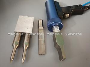 China Multi Head Ultrasonic Spot Welding Machine For Automotive Spoiler Puncture Welding Equipment factory