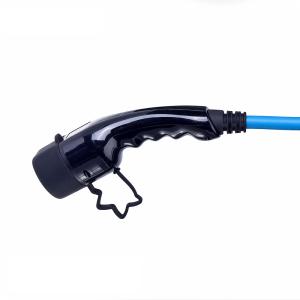 China UL94 5m 12v Power Outlet Car Adapter For Electric Vehicle CCS Type 2 250VAC factory