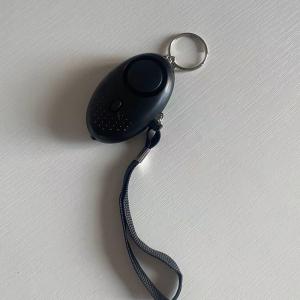 China ABS Plastic emergency Personal Siren Alarm Keychain 130db factory