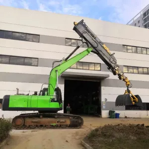 China Extendable Clamshell Telescopic Arm For Deep Digging on sale