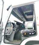 New/Second hand Sinotruck Howo Tractor Trucks white color 2014 375HP WD615.96E