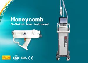 China Powerful Honeycomb Laser Tattoo Removal Machine / Pore Removal Laser CE Approval factory