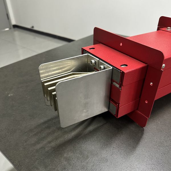 3mm Copper Enclosed Fire Rated Bus Duct Compact Sandwich Busduct For Industrial Indoor Installation