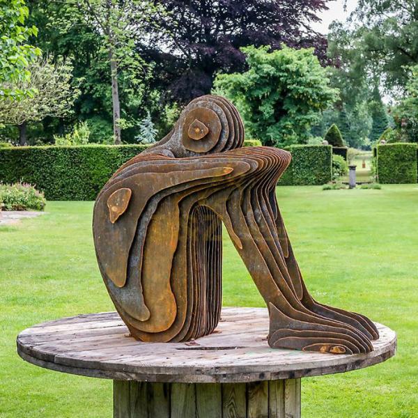 Modern Life Size Garden Metal Art Abstract Human Figure Sculpture In Corten