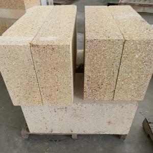 China High Refractoriness Chamotte Brick Checker Different Shapes 0.1% MgO Content factory