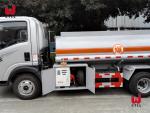 CDW 6 Wheel 4x2 Oil Tanker Truck 4000l Fuel Tank Truck