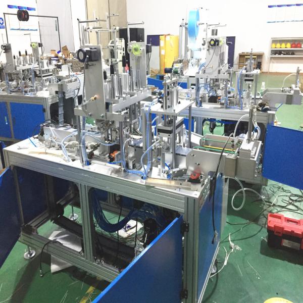 China Full Automatic Face Mask Production Line With 1 To 2 Style factory