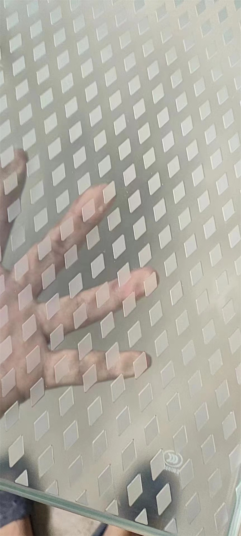 Anti-Slip Glass Non-Slip Glass Or Slip-Resistant Glass Floors Wall On Glass Option