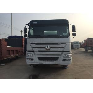 SINOTRUK HOWO Potable Water Tanker Trucks LHD 6X4 18CBM For Pesticide Spraying