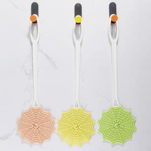 China Thickened Long Handle Plastic Fly Swatter To Hit Flies Mosquitoes factory