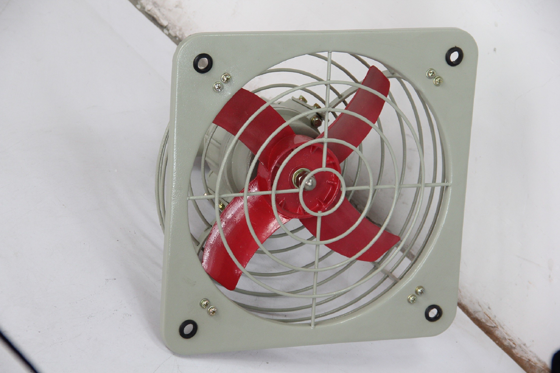High Effciency 120-750w Explosion Proof Exhaust Fan With Vibration-damping Device Suitable For Zone 1,2