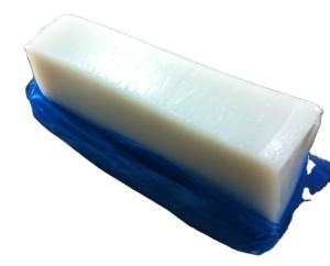 China Platinum Translucent Solid Silicone Rubber Precipitated Grade HTV For Casting Moulds factory