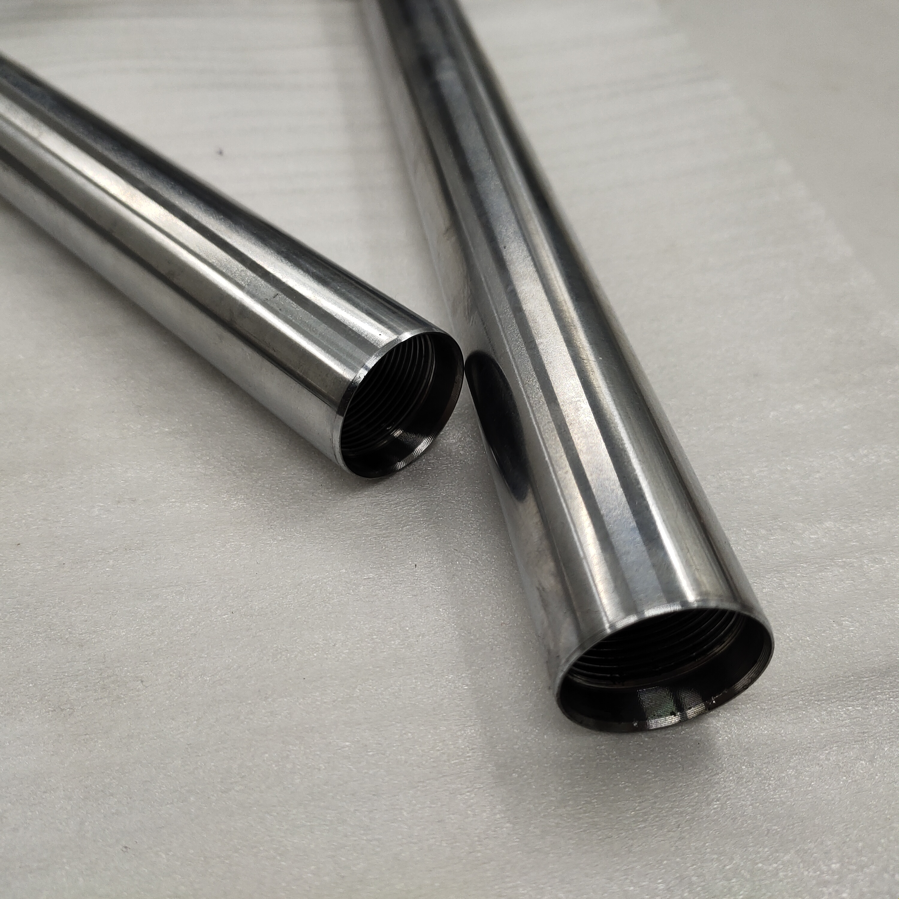 Silver Mortorcycle Shock Absorbers Part for Three Wheel Tricycle Good Packing Origin