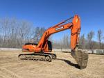 DOOSAN DH300LC-7 Excavator Energy-Saving and Affordable for Crushing Used