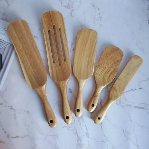 China Eco Friendly Kitchen Utensil Set Acacia Wood Salad Stir Sauce Spatula factory
