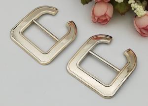 China Golden Buttons Golden Buckles of Shoe Charms Plastic Shoe Buckles High Quality Buttons factory