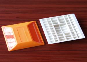 China ABS Plastic Cat Eyes Road Stud Traffic Safety Equipment factory
