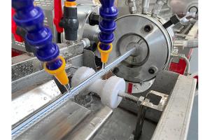 China Sino Holyson HSJ-65/28 16-50mm PVC Clear Water Hose Making Machine factory