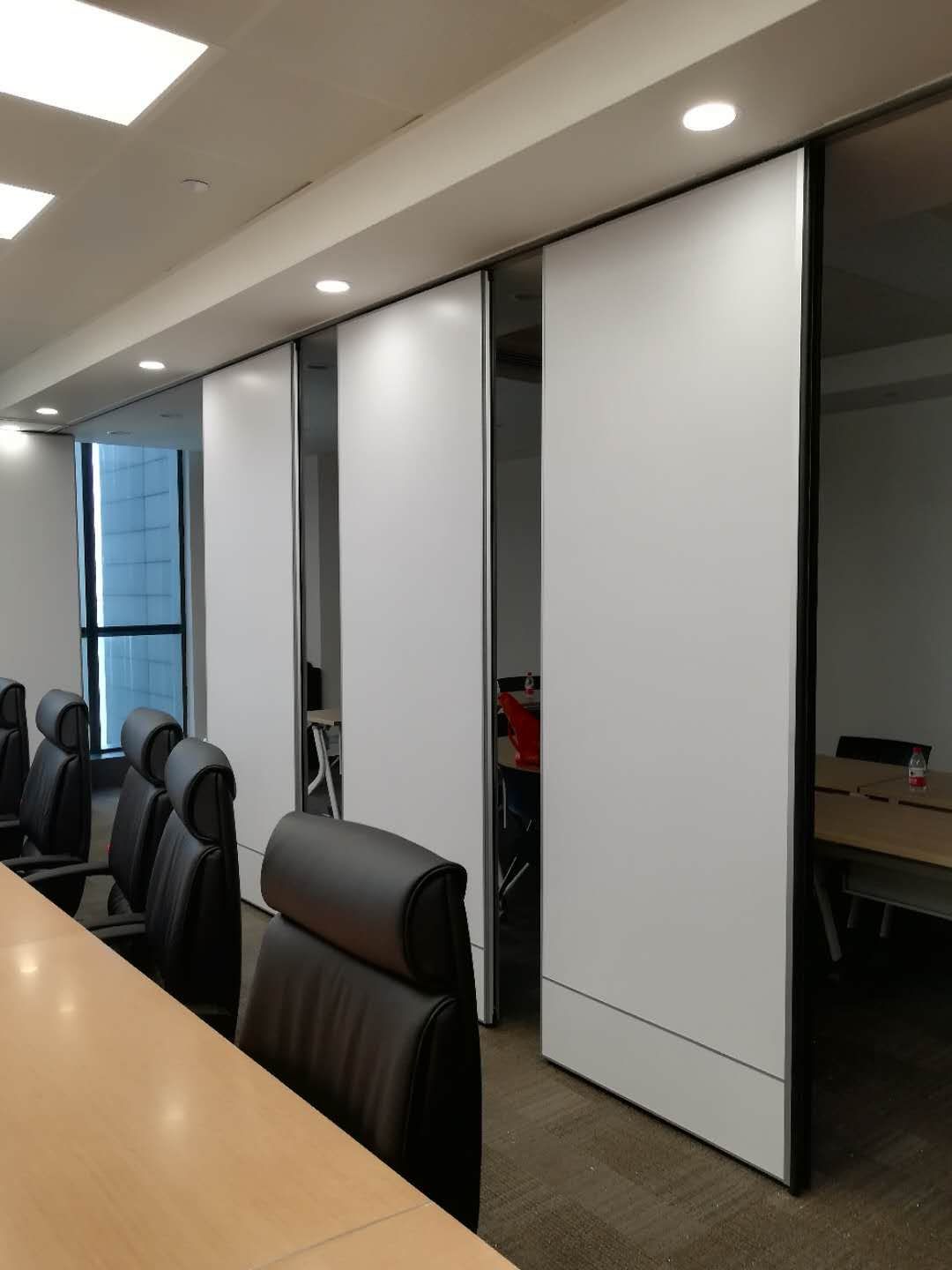 Acoustic Folding Partition Walls for Banquet Hall Decorative / Acoustic Room Dividers Partitions