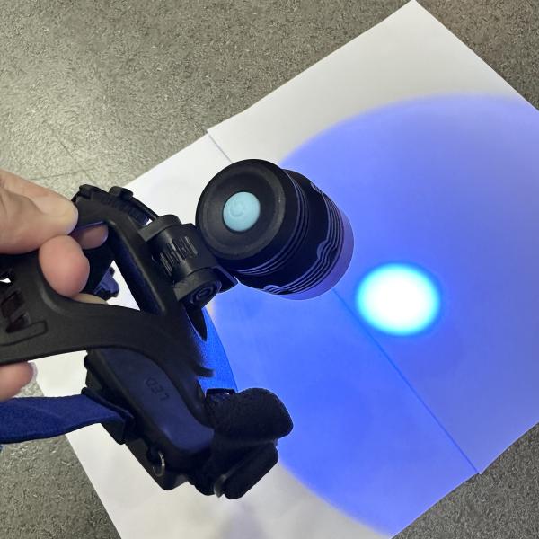 40 ×38mm Peak Wavelength Adjustable UV Headlamp For Head And Helmet Wear