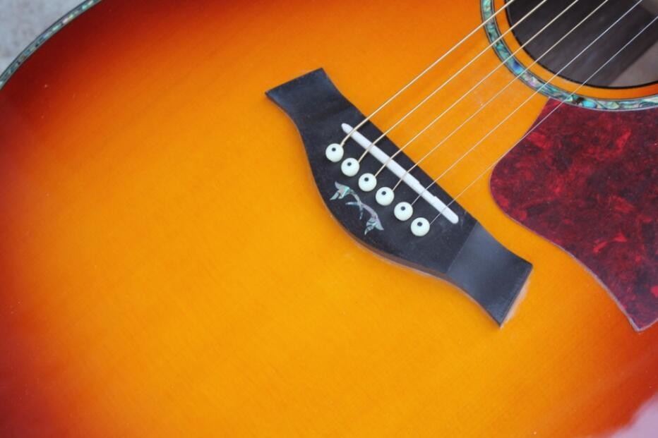914ce acoustic guitar Tayl 916ce acoustic electric guitar cherry sunburst 916 cs classic acoustic