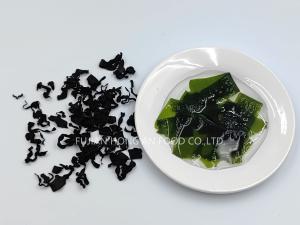China Slightly Salty Sea Mustard Seaweed Wakame Flakes Curly Striate Rich In Nutrition factory