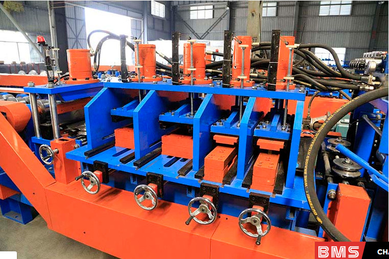 Cr12 Cutter H450 Housing Thickness 3.0mm CZ Purlin Roll Forming Machine