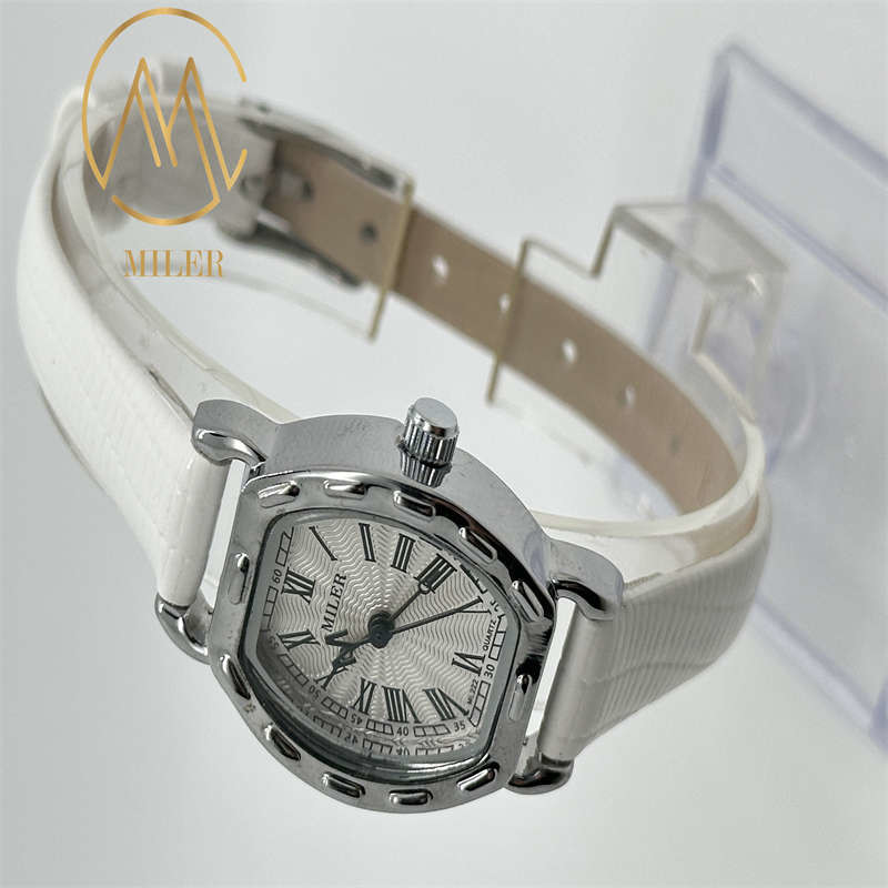 Timeless Elegance Leather Strap Quartz Watch Woman Watch