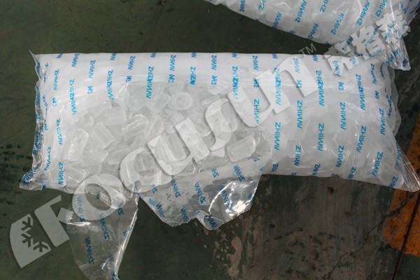 High Productivity 2022 Semi-Automatic Ice Packing Machine 1600*600*1775mm