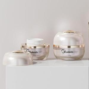 China Customized Acrylic Empty Cream Container 30g 50g Mask Double Wall Cream Jar factory
