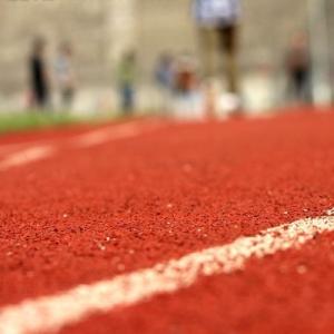 China Sandwich Synthetic Athletic Track Rubber Tartan EPDM Jogging Track factory